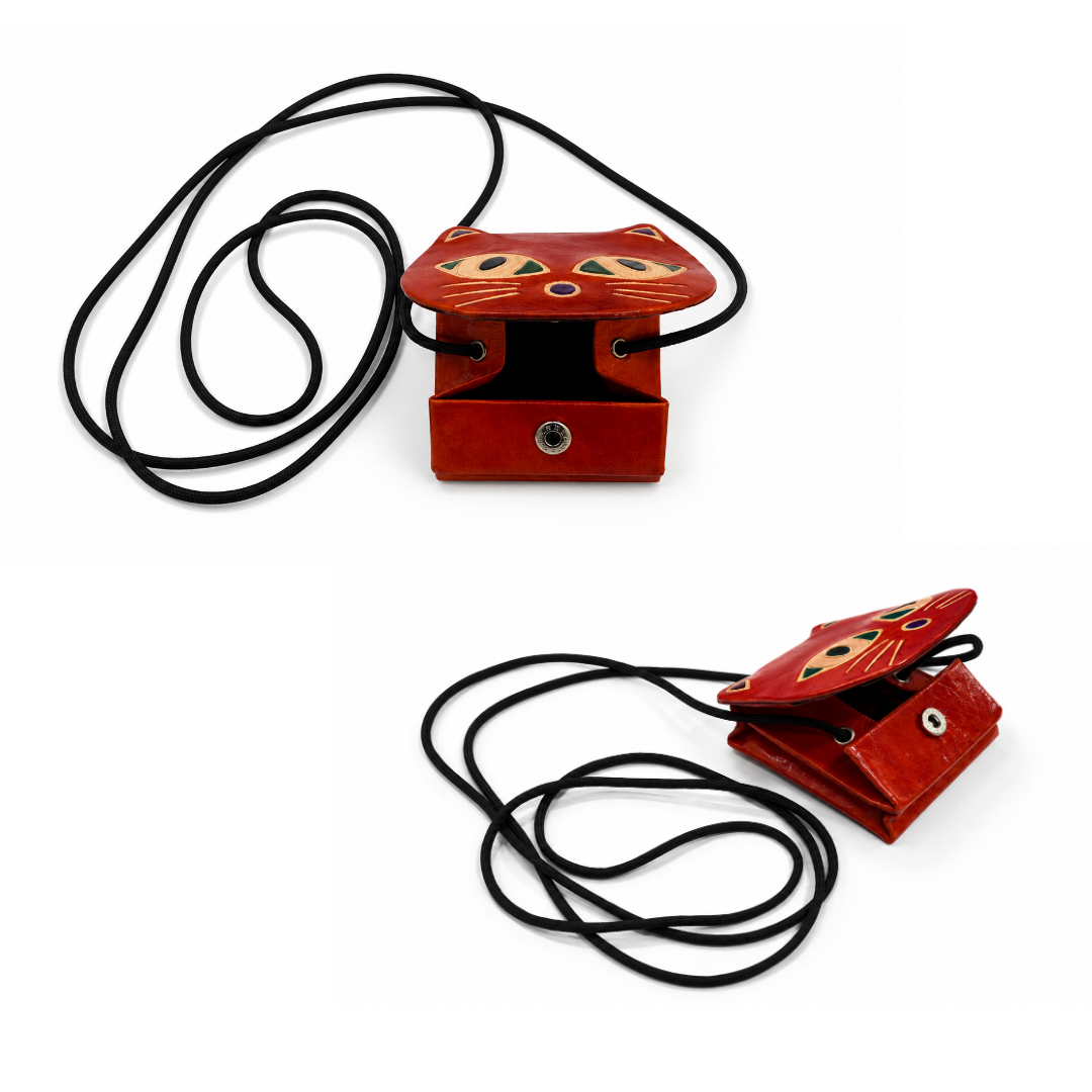 The Cat Face - Leather Coin Box with string